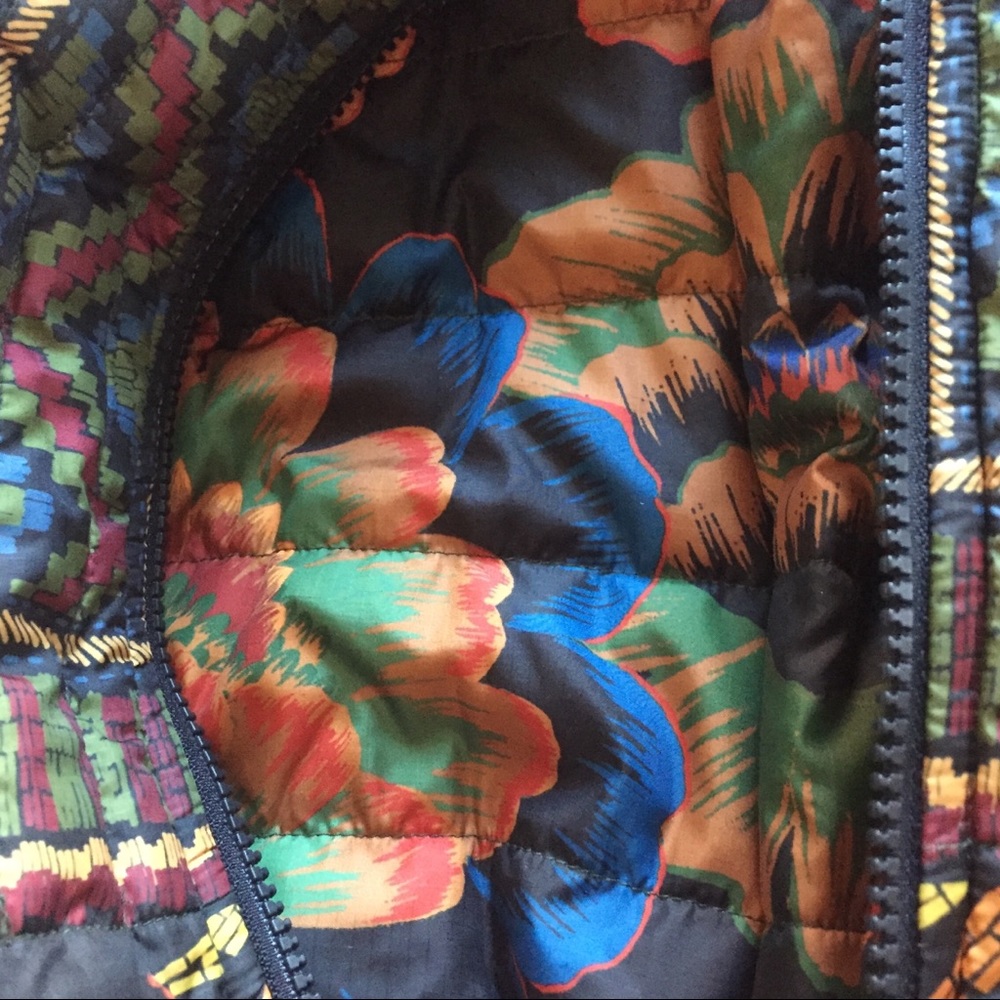 Farm Rio Crazy Mix Reversible Puffer Jacket Dopamine Tropical - Picture 12 of 13